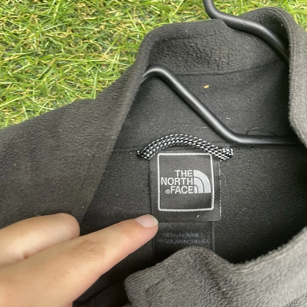 The North Face shop confidence